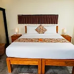Nila Chandra Bungalows